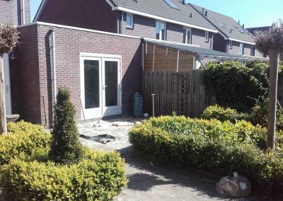 Achtertuin oud